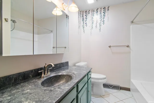 $529,000 | 2299 Brown Chapel Road, Boonville, IN 47601