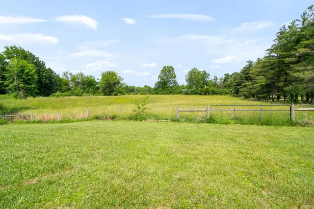 $529,000 | 2299 Brown Chapel Road, Boonville, IN 47601