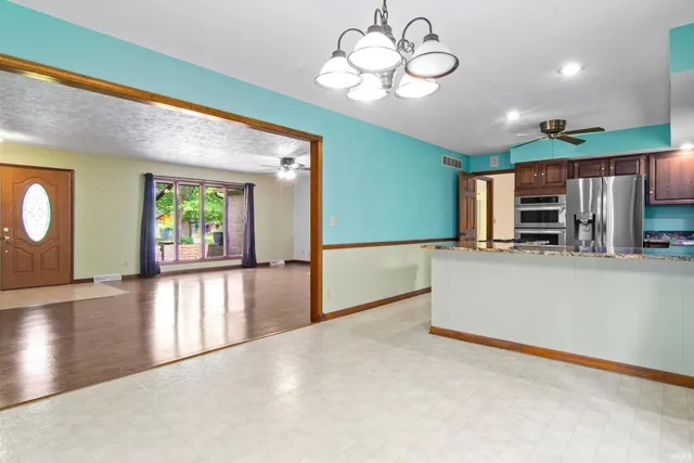 $529,000 | 2299 Brown Chapel Road, Boonville, IN 47601