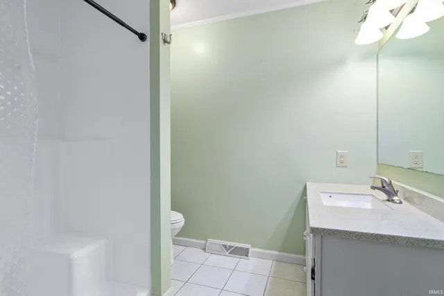 $529,000 | 2299 Brown Chapel Road, Boonville, IN 47601