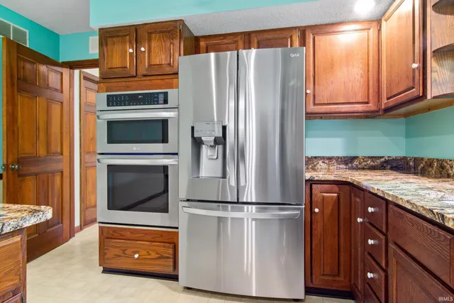 $529,000 | 2299 Brown Chapel Road, Boonville, IN 47601