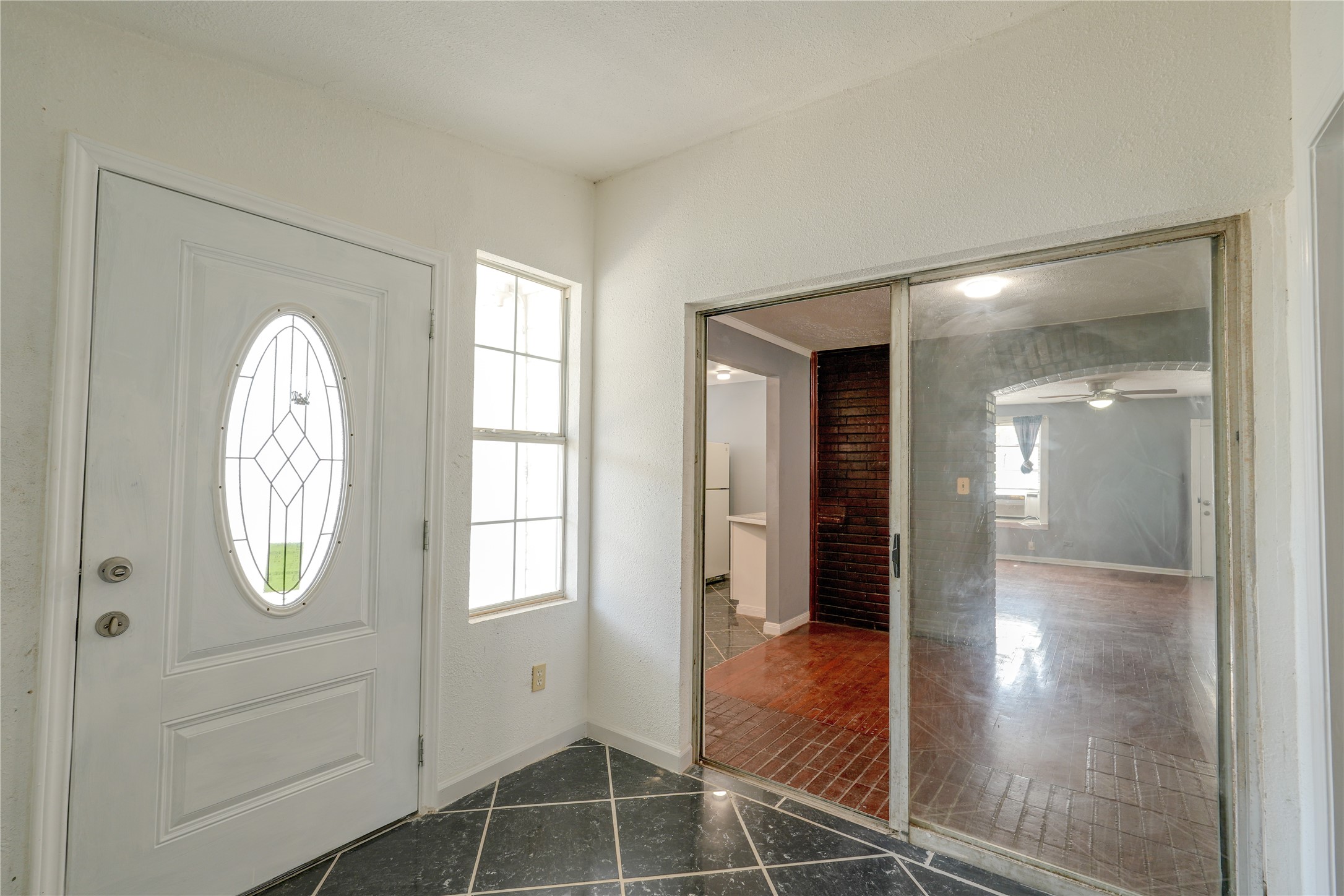 7613 Appleton Street Houston, TX 77022 - Photo 18 of 23 Gallery Image 18