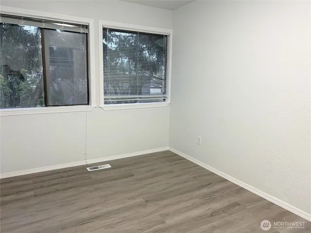 $2,800 | 36122 55th Avenue South, Auburn, WA 98001