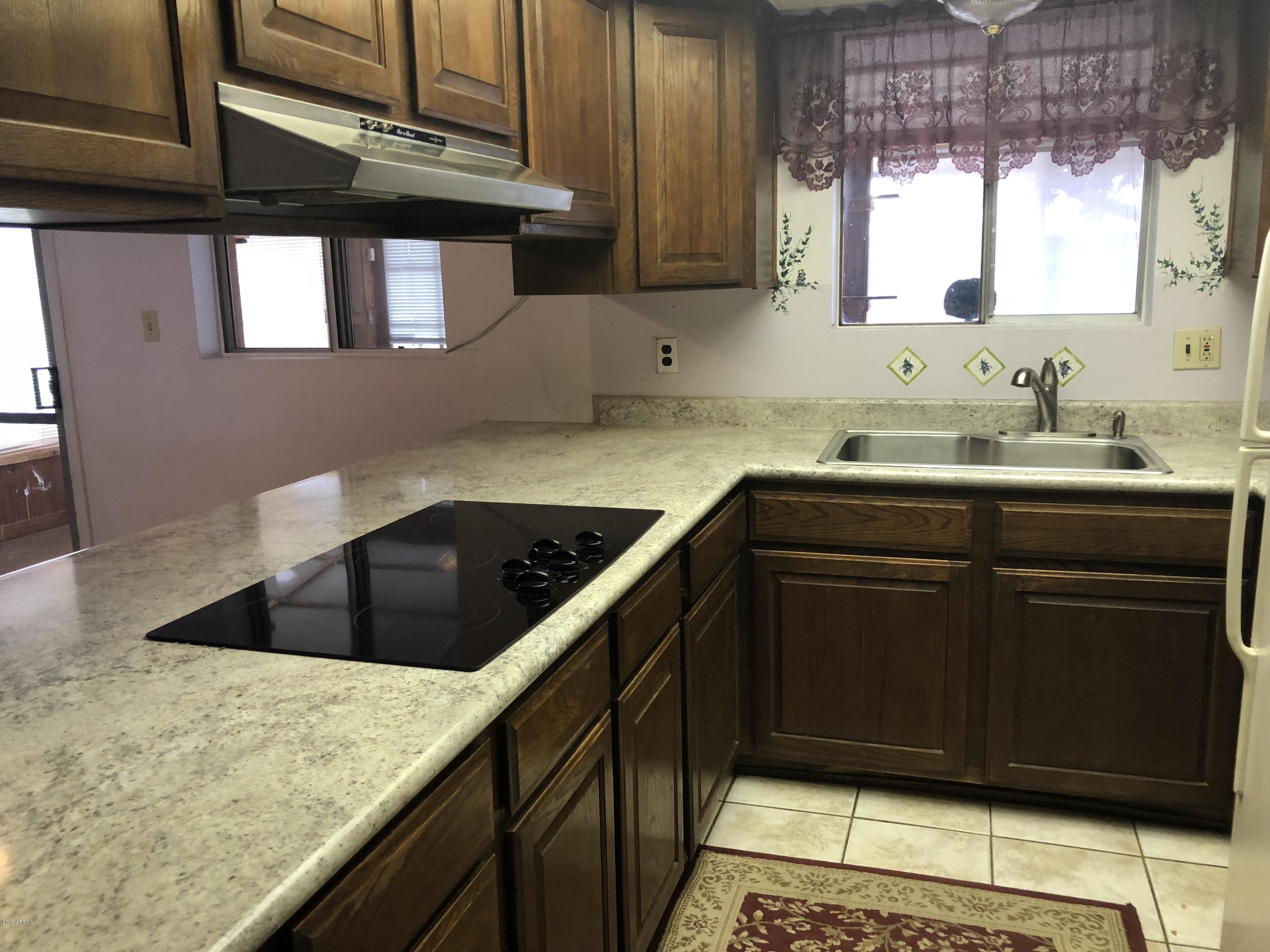 3219 West Hearn Road Phoenix, AZ 85053 - Photo 8 of 22 Kit 3 - 3219 W. Hearn