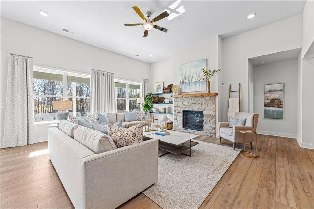 8575 Oak Hollow Way Cumming, GA 30041 - Photo 6 of 26