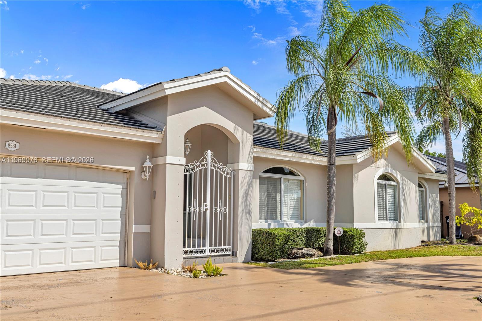 8531 Southwest 12th Street Miami, FL 33144 - Photo 2 of 34