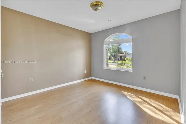 $4,750 | 8531 Southwest 12th Street, Miami, FL 33144