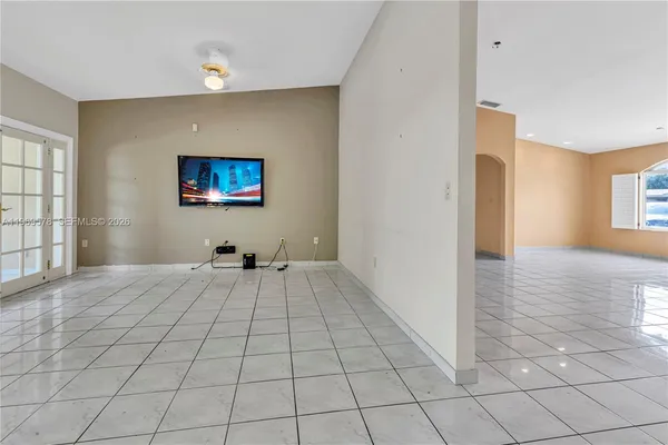 $4,750 | 8531 Southwest 12th Street, Miami, FL 33144