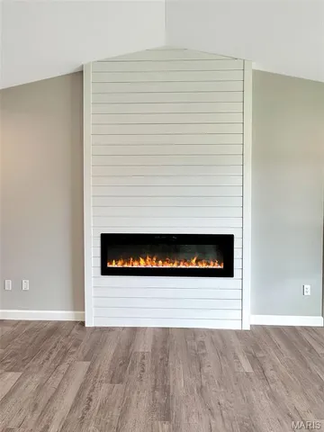 $373,000 | 15 Sonata Lane, Troy, IL 62294