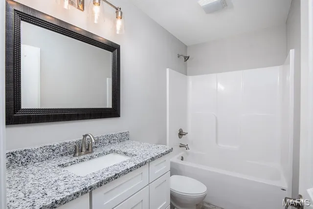 $373,000 | 15 Sonata Lane, Troy, IL 62294