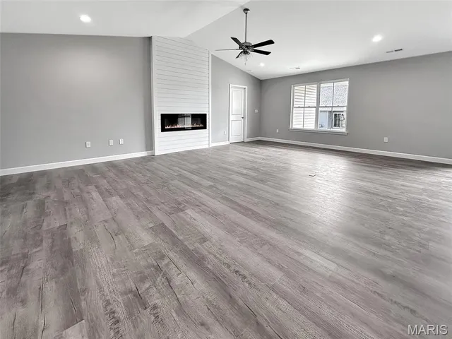 $373,000 | 15 Sonata Lane, Troy, IL 62294