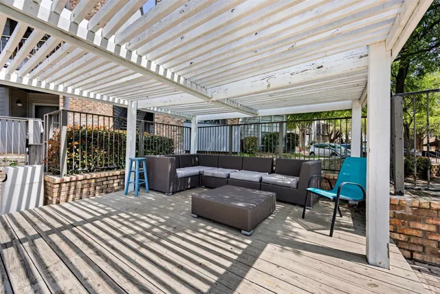 $996 | 3111 Parker Lane, Unit 352, Austin, TX 78741