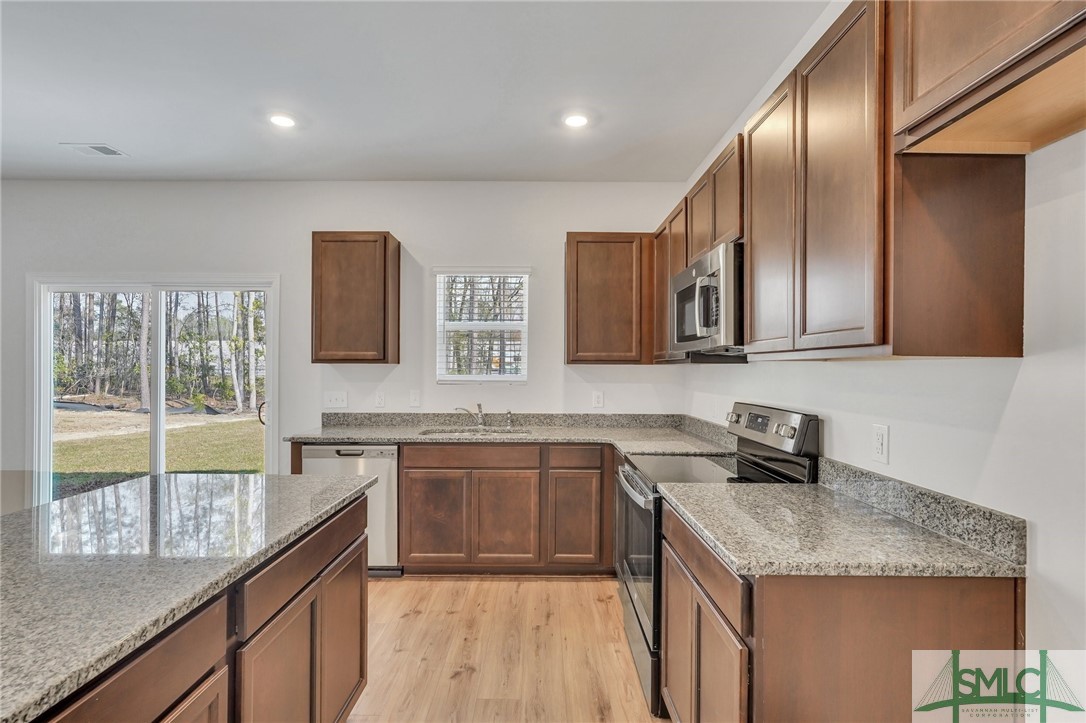 140 Jepson Way Pooler, GA 31322 - Photo 8 of 29