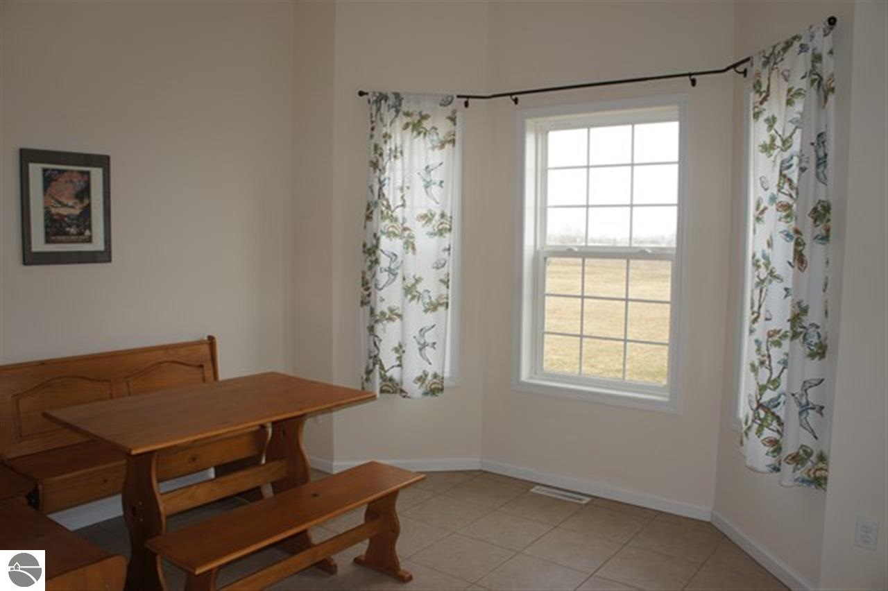 4575 East Jordan Road Mount Pleasant, MI 48858 - Photo 13 of 22 1783005-13.JPG