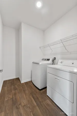 $450,000 | 927 Plateau Drive, Pingree Grove, IL 60140