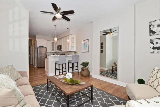 $2,800 | 1107 Washington Street, Unit 8, Hoboken, NJ 07030