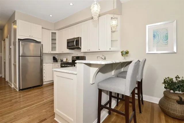 $2,800 | 1107 Washington Street, Unit 8, Hoboken, NJ 07030