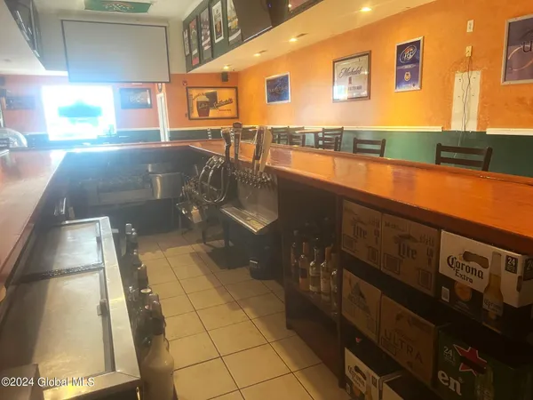 $300,000 | 2253 15th Street, Troy, NY 12180