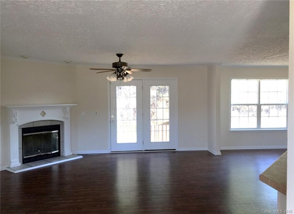 1542 Sandy Hill Road York, SC 29745 - Photo 2 of 10 Gallery Image 2