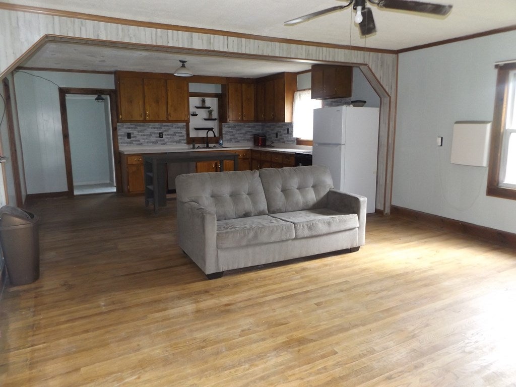 1499 Pridemoore Road Galax, VA 24333 - Photo 3 of 21 Gallery Image 3