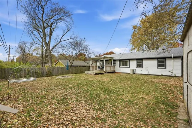 $215,000 | 4207 East 115th Street, Kansas City, MO 64137