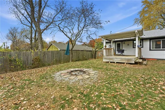 $215,000 | 4207 East 115th Street, Kansas City, MO 64137