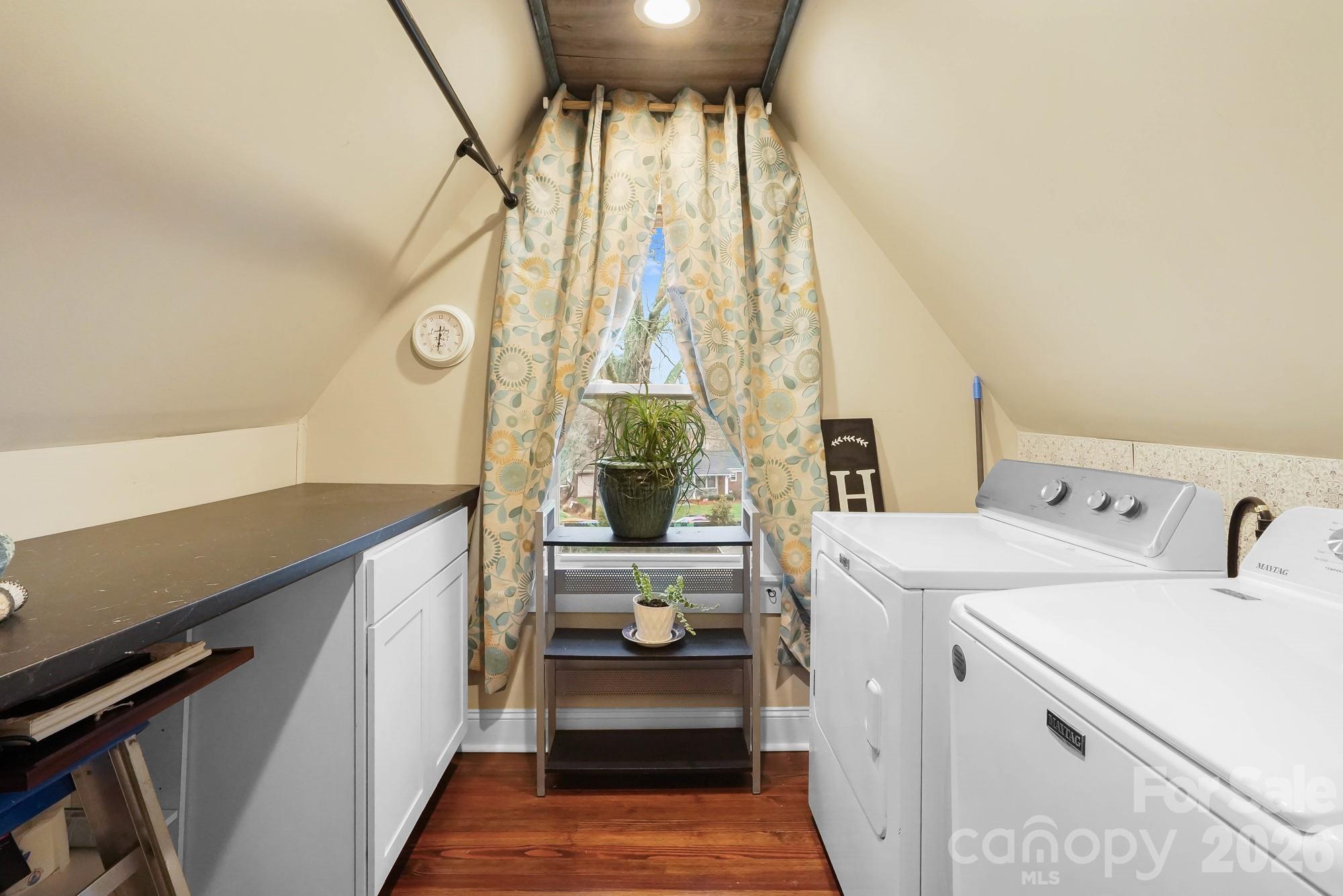 514 Jackson Park Road Kannapolis, NC 28083 - Photo 32 of 48 a utility room with dryer and washer