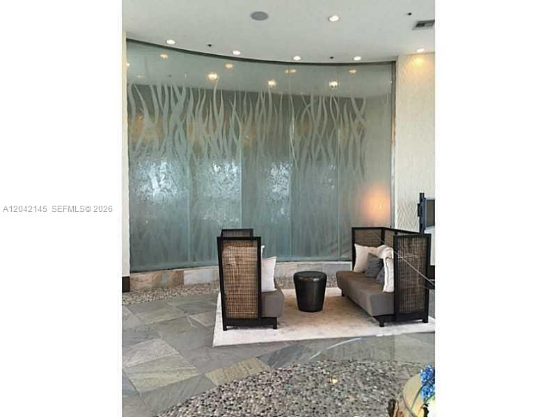 2641 North Flamingo Road, Unit 1404N Plantation, FL 33323 - Photo 5 of 31 LOBBY