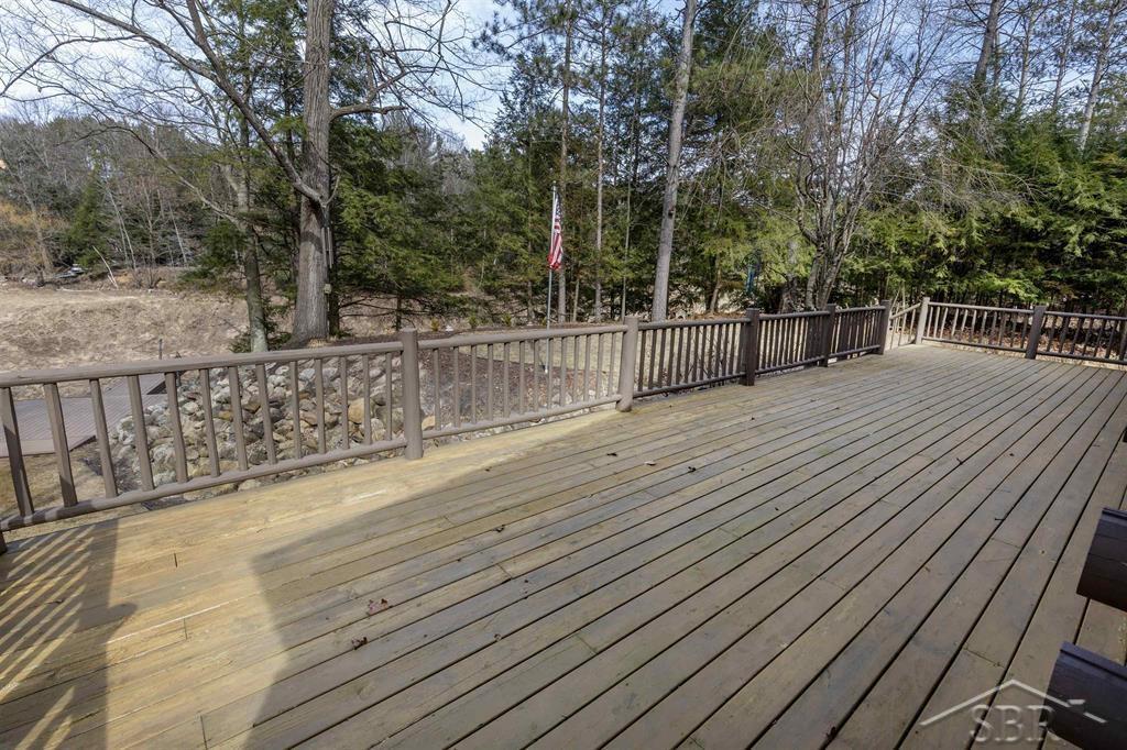 693 Edenville Lake Road Hope, MI 48628 - Photo 56 of 61 50177509-c3a6f4f0-0323-454c-acf2-84a2e7351b7a.JPG