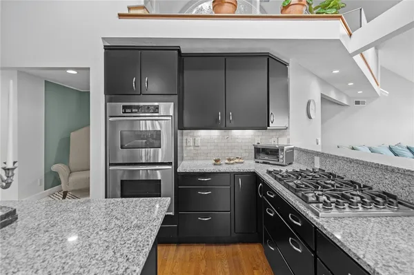 $895,000 | 43 Highland Avenue, Warwick, RI 02886