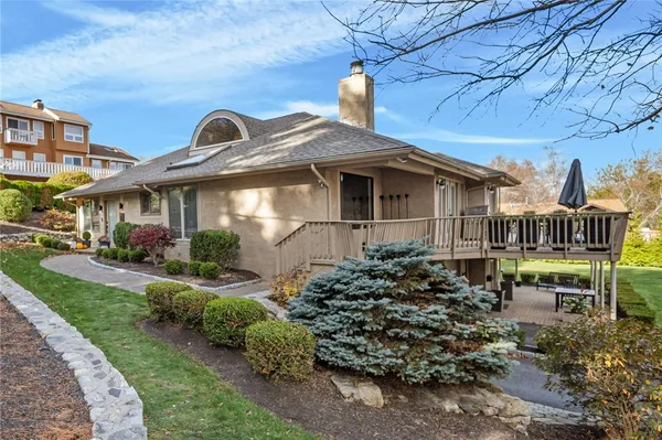 $895,000 | 43 Highland Avenue, Warwick, RI 02886