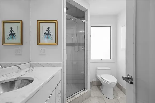 $895,000 | 43 Highland Avenue, Warwick, RI 02886