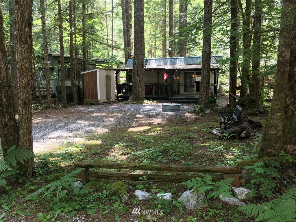 69-1 Goldrush Road Deming, WA 98244 - Photo 2 of 25 Gallery Image 2