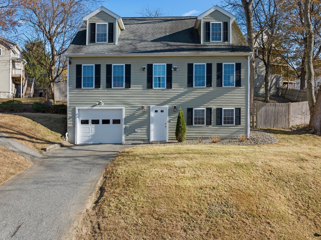5 Carter Street Webster, MA 01570 - Photo 2 of 42 Gallery Image 2
