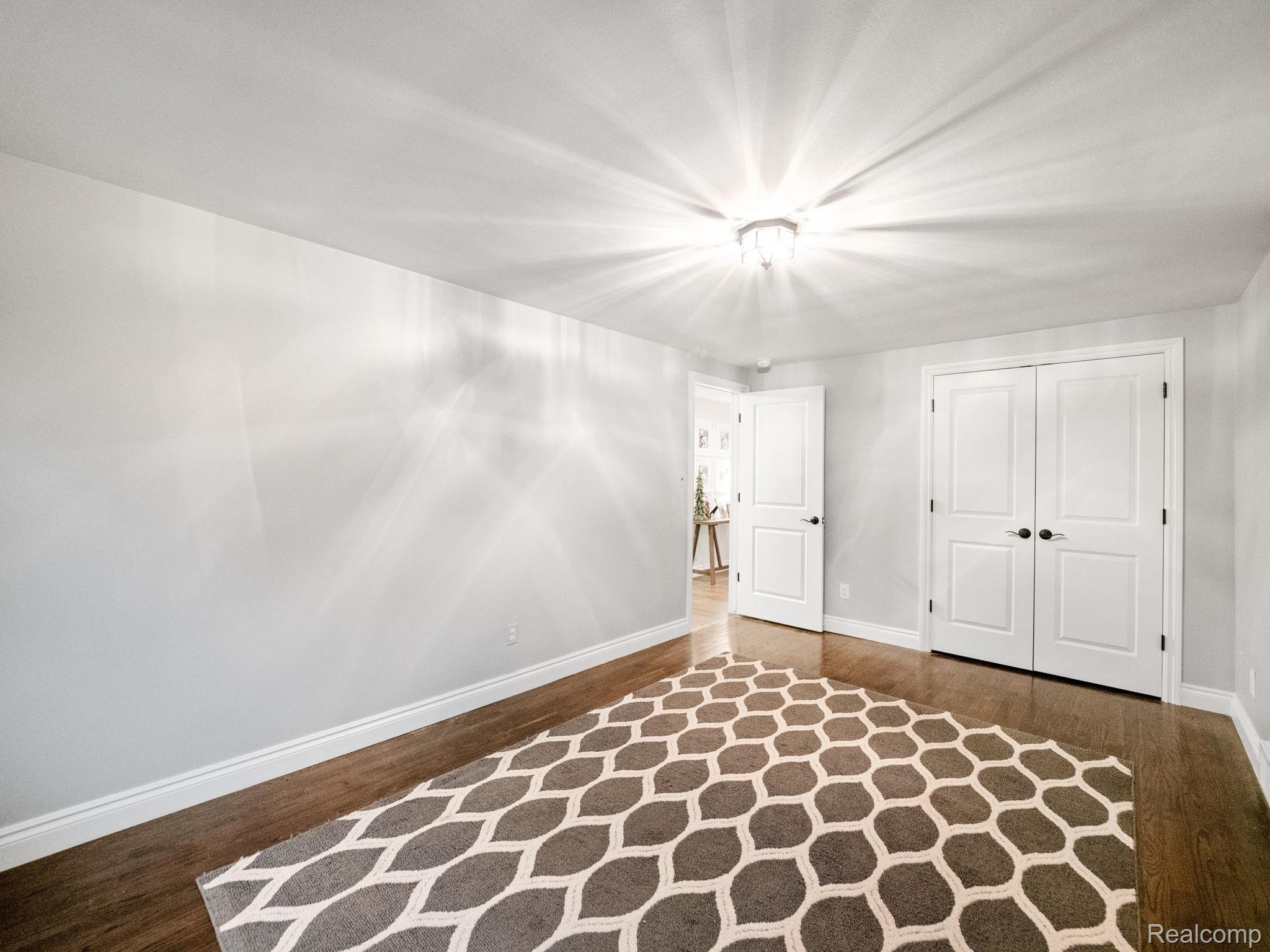 861 Washington Road Grosse Pointe, MI 48230 - Photo 38 of 46 Bedroom 10.jpg