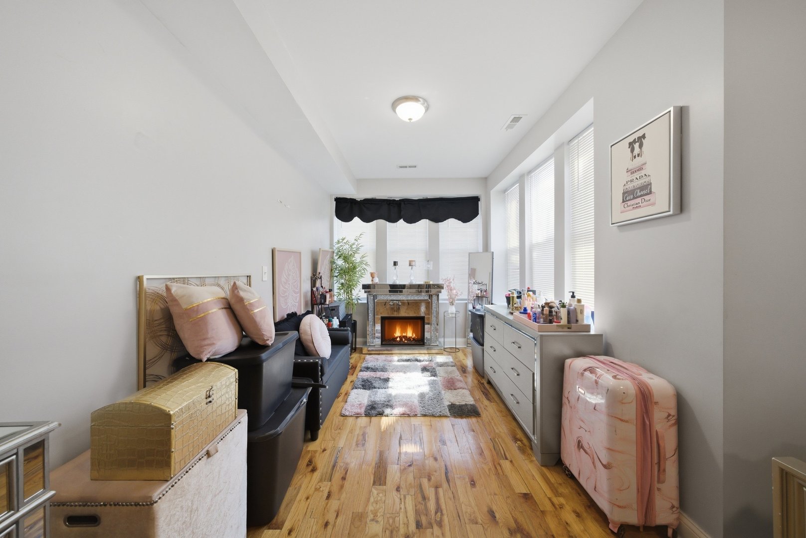 1253 South Tripp Avenue Chicago, IL 60623 - Photo 15 of 21 a living room with furniture fireplace and flat screen tv