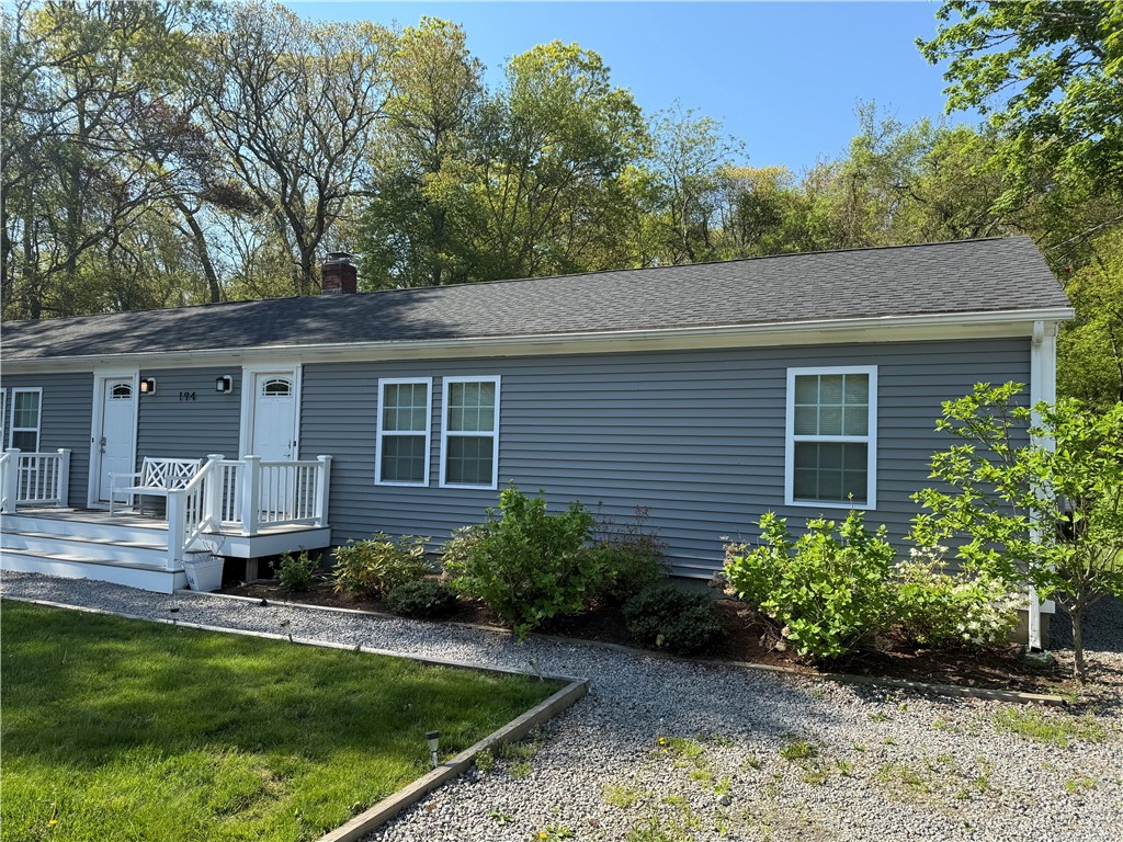 194 South Pier Road Narragansett, RI 02882 - Photo 16 of 30