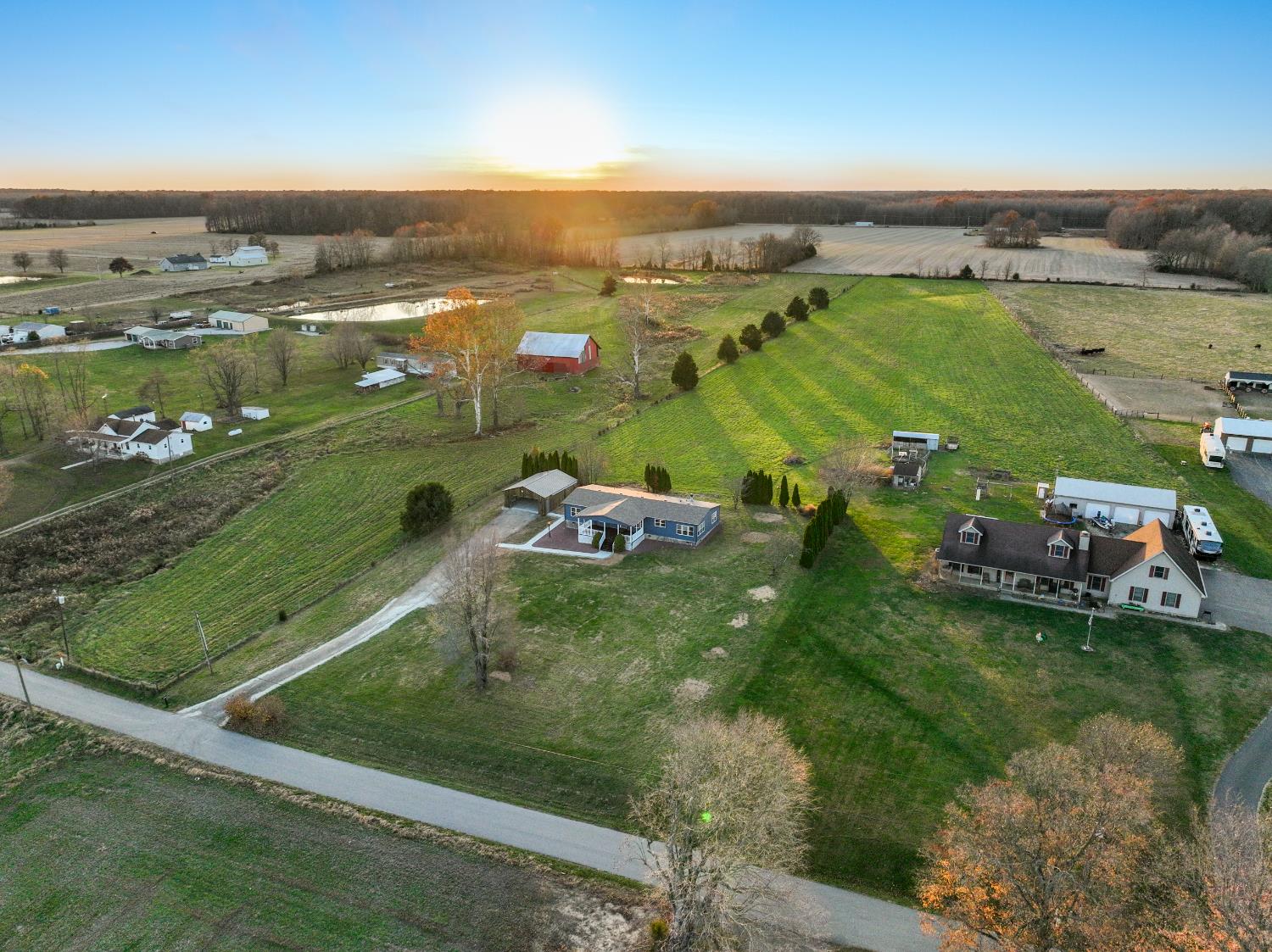 6911 North Graham Road Madison, IN 47250 - Photo 6 of 40