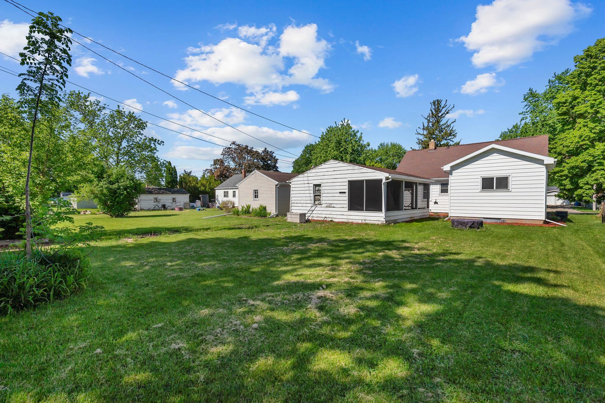 1516 Rugby Street Oshkosh, WI 54902 - Photo 39 of 40