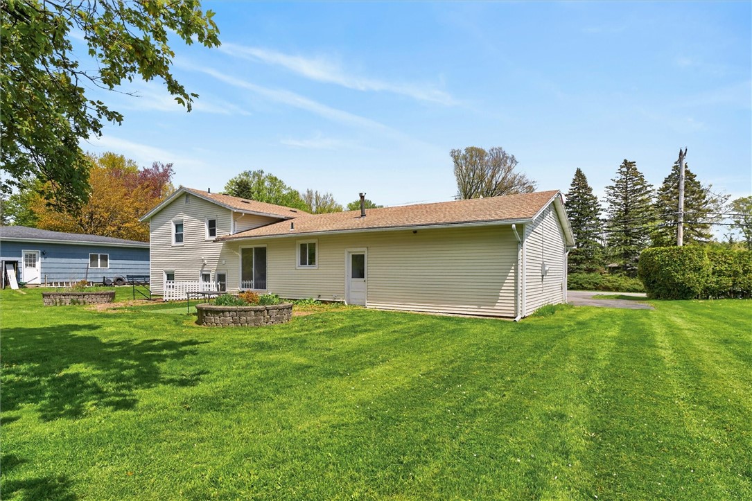 1399 Creek Street Rochester, NY 14625 - Photo 7 of 50