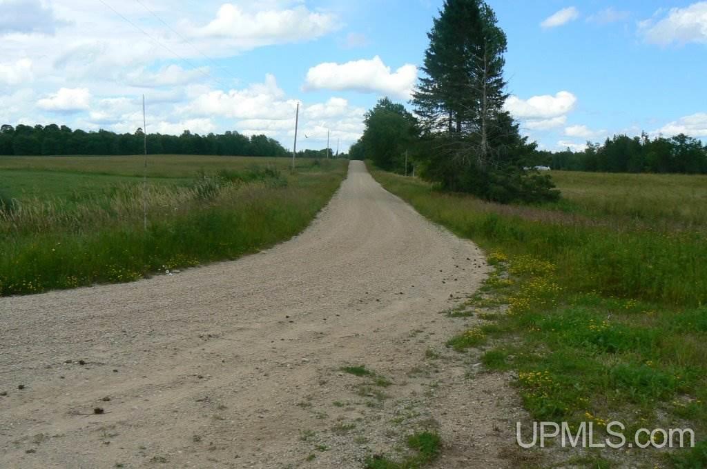 N601 Kallio Road Rapid River, MI 49878 - Photo 4 of 10 Gallery Image 4