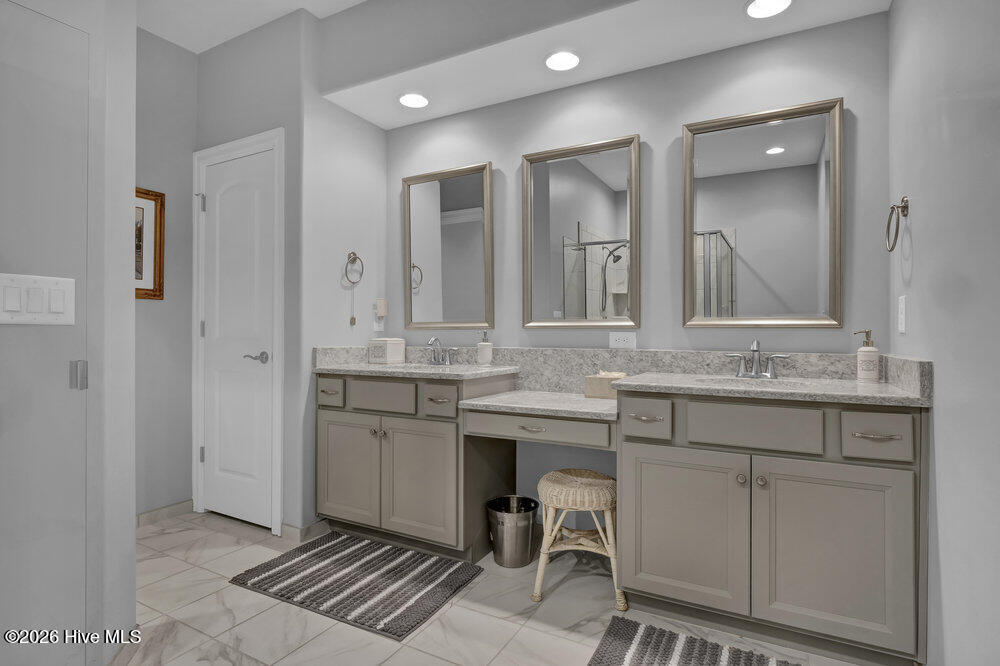 697 Jenoa Loop Castle Hayne, NC 28429 - Photo 18 of 54 Primary Bathroom