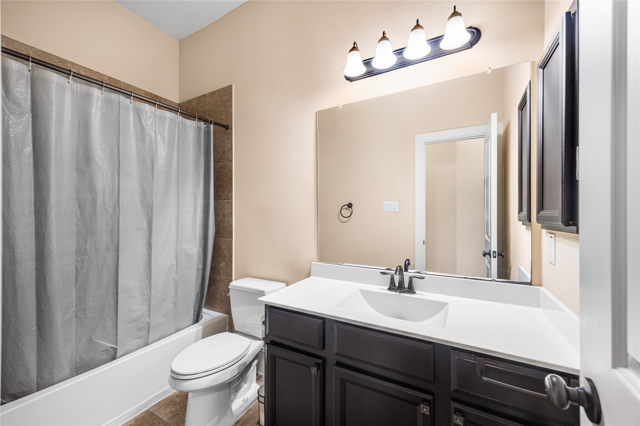 31311 Brighton Brook Lane Spring, TX 77386 - Photo 29 of 47 Additional full bath, the third in the home for added convenience.