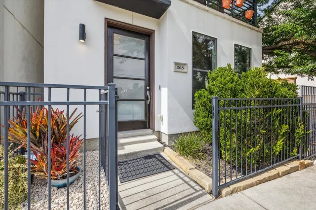 $495,000 | 1618 Ovid Street, Houston, TX 77007