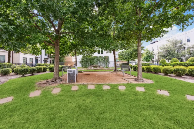 $495,000 | 1618 Ovid Street, Houston, TX 77007