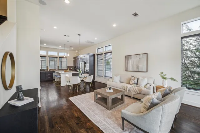 $495,000 | 1618 Ovid Street, Houston, TX 77007