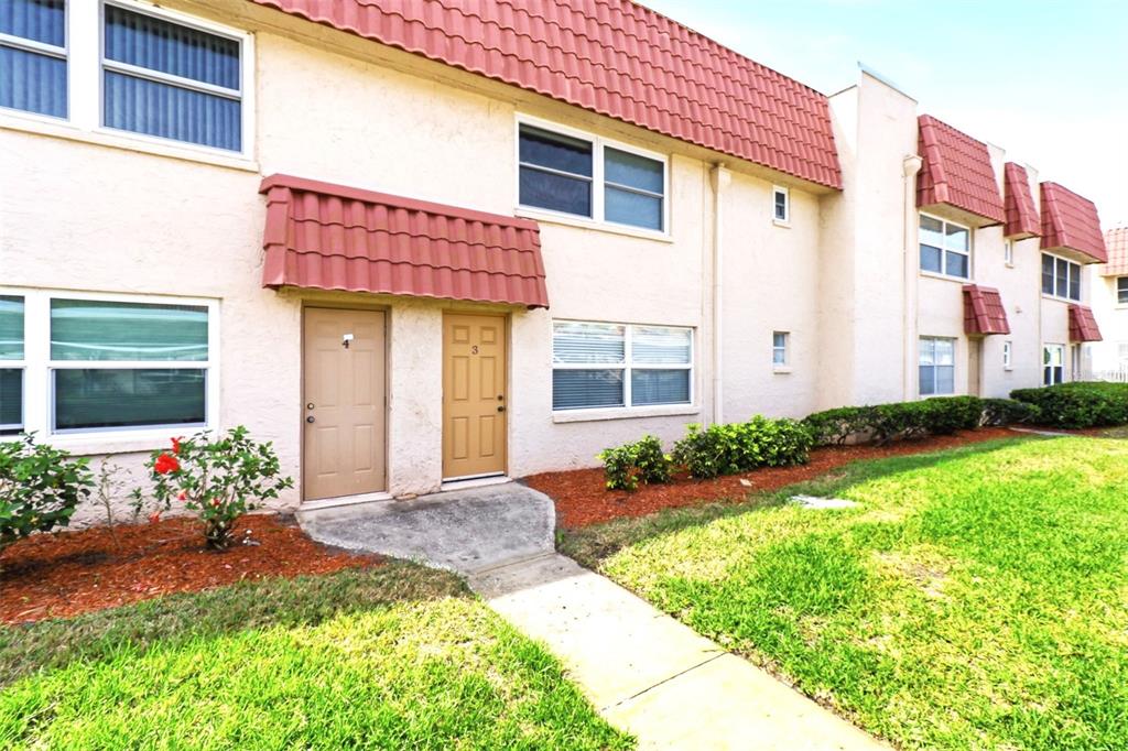 10034 64th Avenue North, Unit 3 St. Petersburg, FL 33708 - Photo 4 of 22