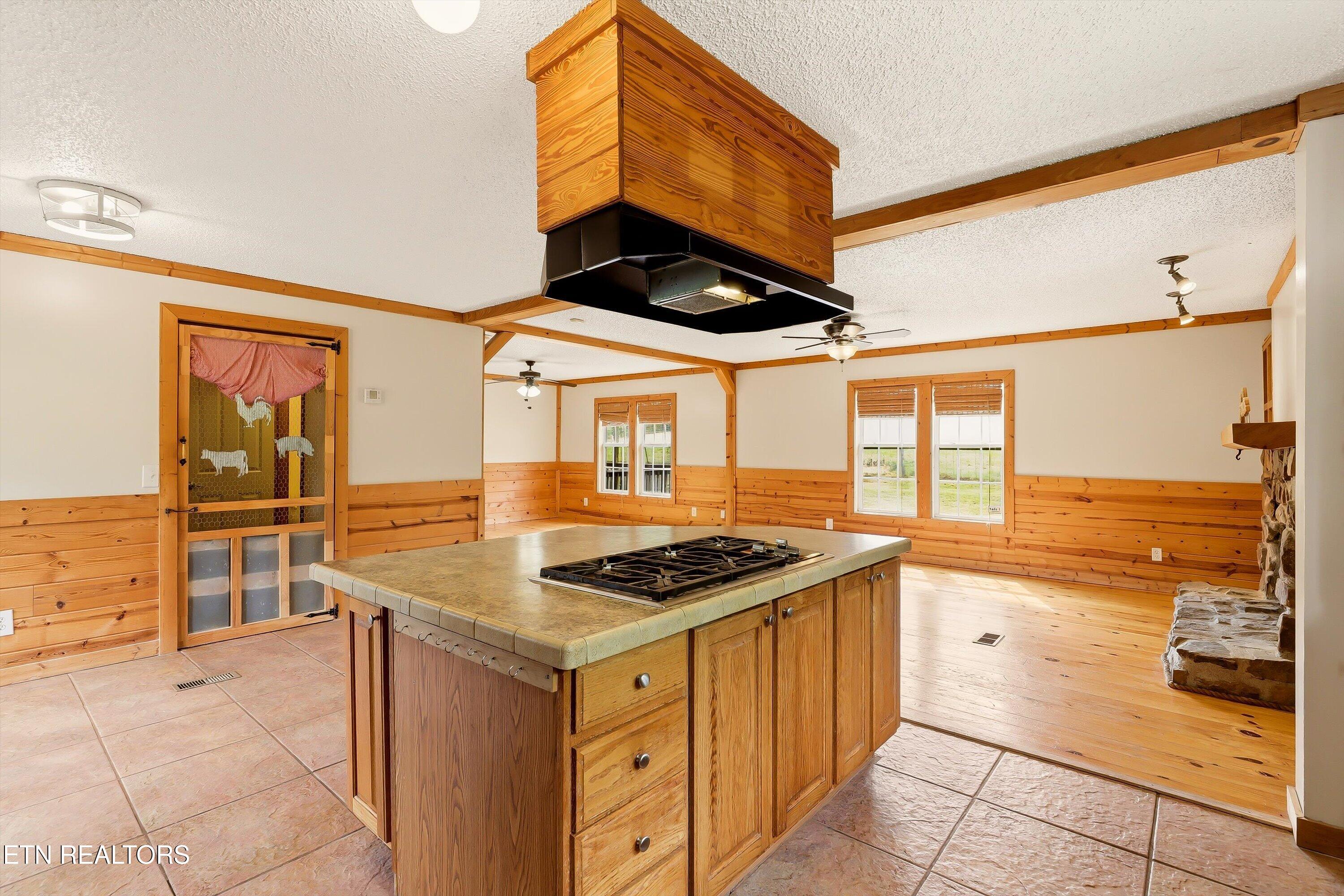 1350 Williamson Chapel Road Maryville, TN 37801 - Photo 13 of 44 Wolf gas Cooktop and hood
