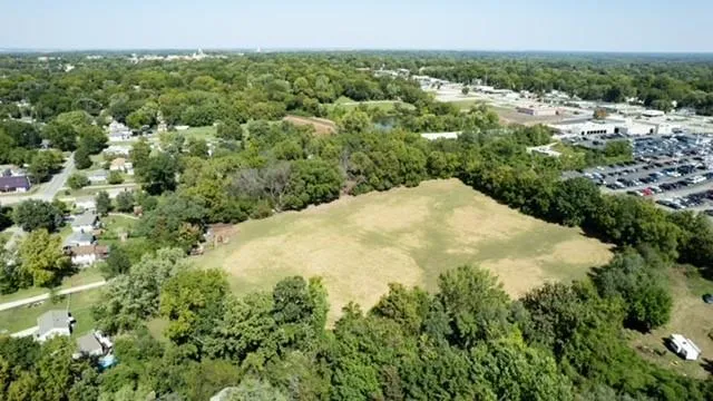 $1,250,000 | 1815-1719 South Osage Street, Independence, MO 64055