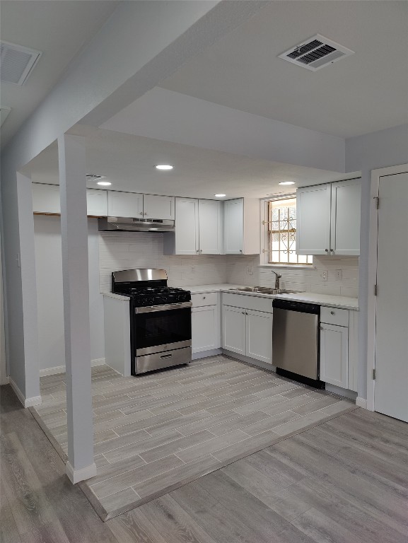 11731 Fall Meadow Lane Houston, TX 77039 - Photo 2 of 15 Kitchen